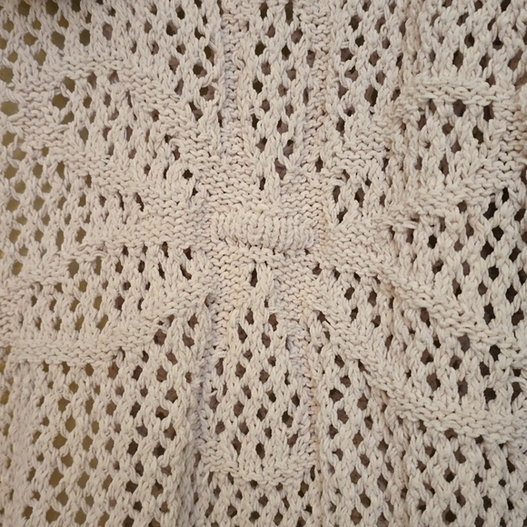 Chic Open-Front Cardigan in Cream - Picture 3 of 6